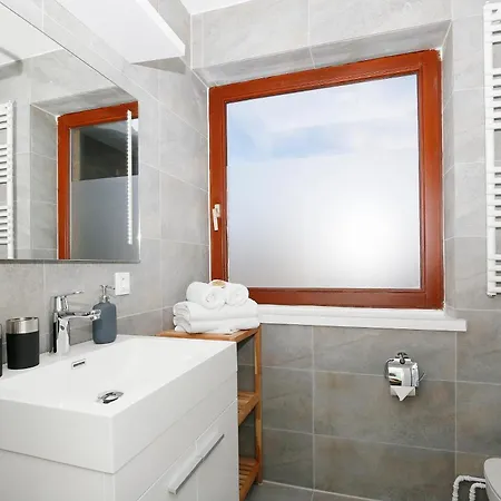 Alice, App 36-6 Apartamento